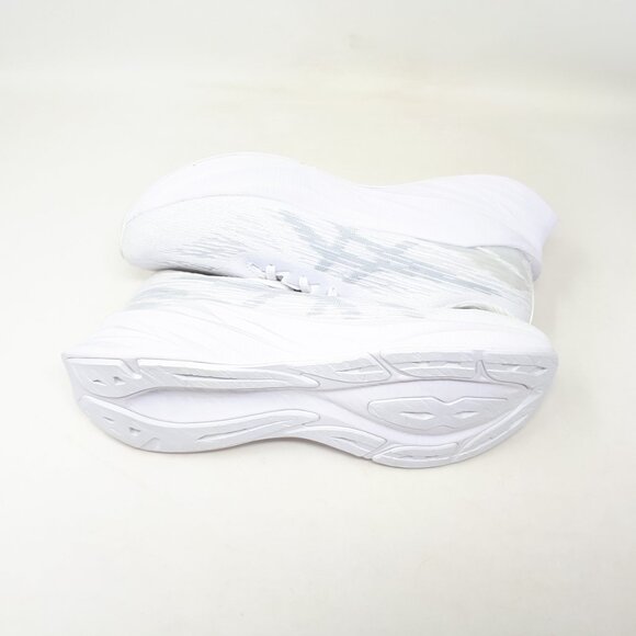 Asics Novablast 3 Running Walking Shoe Sneaker Mens Size 9 US White 1011B458 102 - Picture 12 of 12